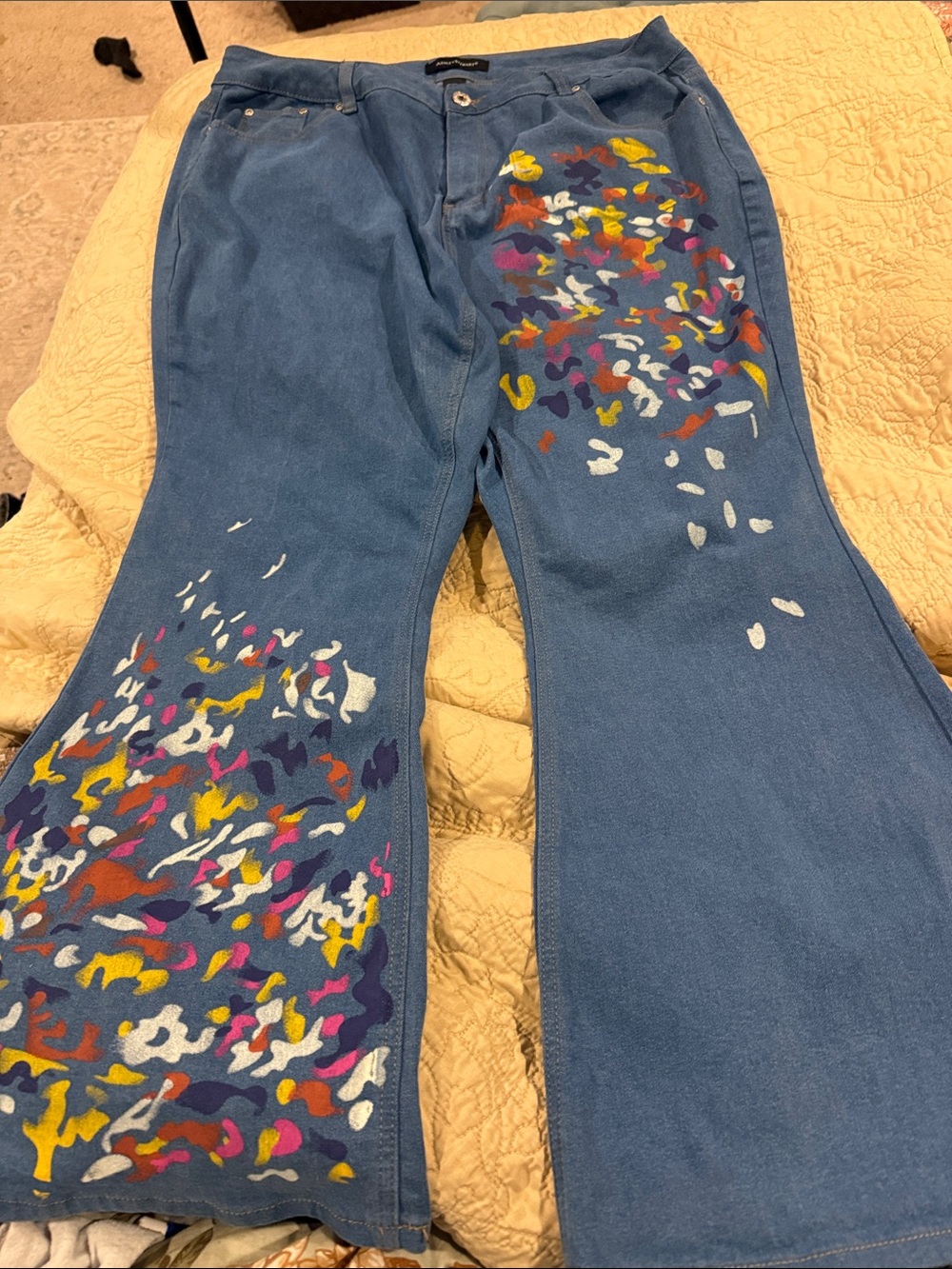 Hand-Painted Blue Denim Flare Jeans with Multicolor Splatter Laura Ashley - Picture 1 of 1